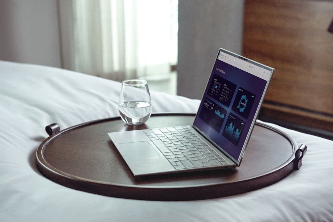 Microsoft ostrzega przed CaptiveCrunch. Atak na portale Wi-Fi wymierzony w podróżnych