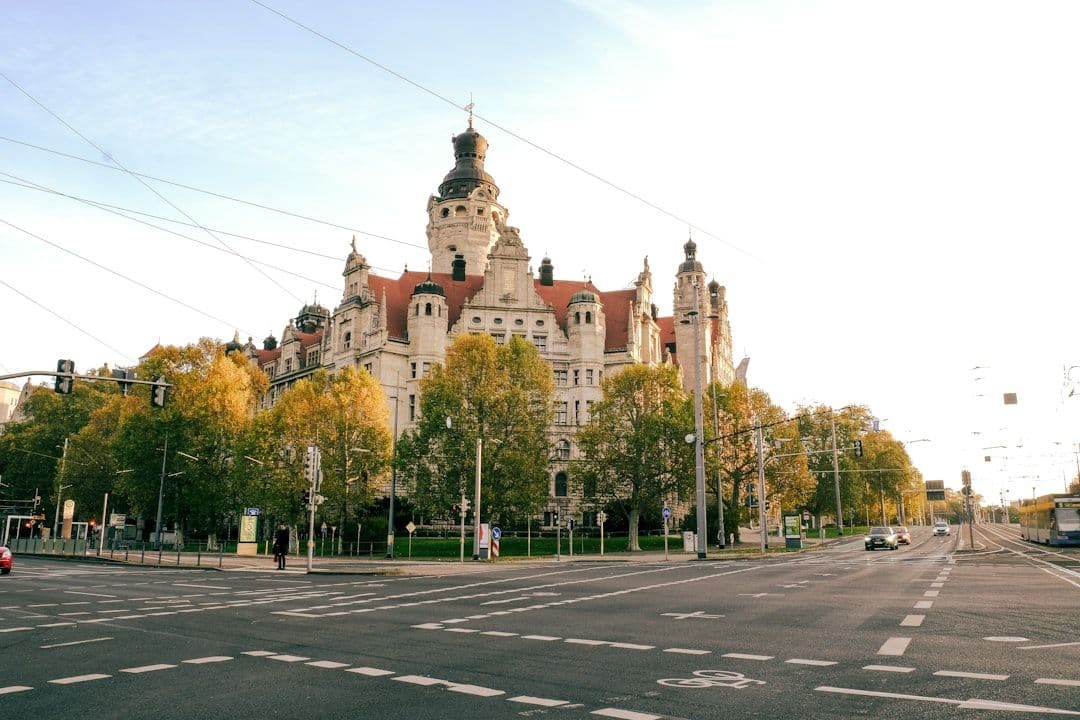 Samochód wjechał w tłum w Lipsku. Jedna osoba nie żyje, 25 rannych