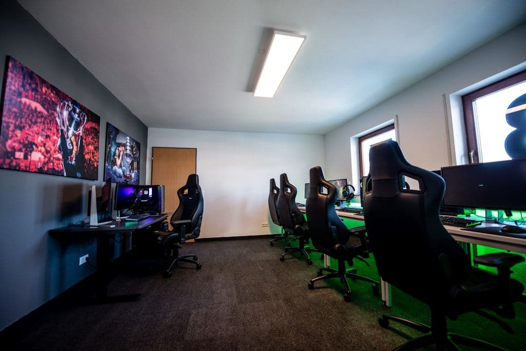Rząd pracuje nad strategią dla gamedevu. Branża sygnalizuje potrzeby wsparcia