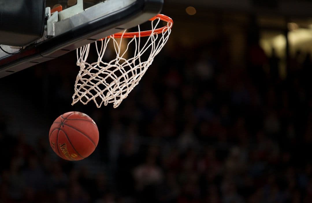Sprzedaż Lakers za 12,5 mld dolarów podniesie wyceny całej NBA