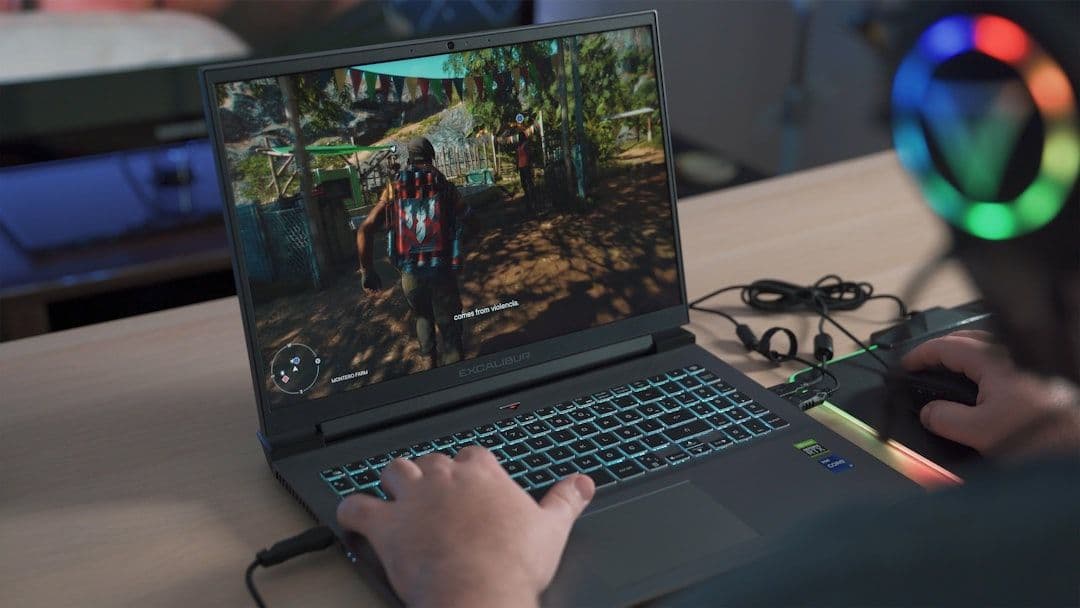 MacBook Neo wyprzedził Della XPS 13 w teście Cyberpunk 2077, ale żaden nie jest laptopem do grania