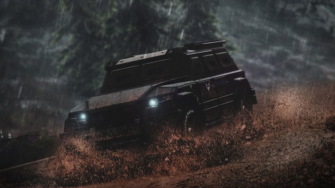 Autor moduje GTA 5 codziennie, aż gra stanie się GTA 6. Na start dodał ciężarówkę z rakietami