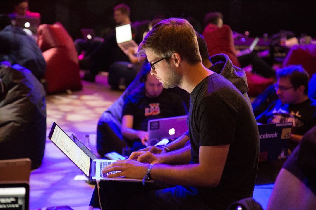 Artysta Bethesdy: po przejęciu przez Microsoft coś się zmieniło, a zwolnienia wracają co roku