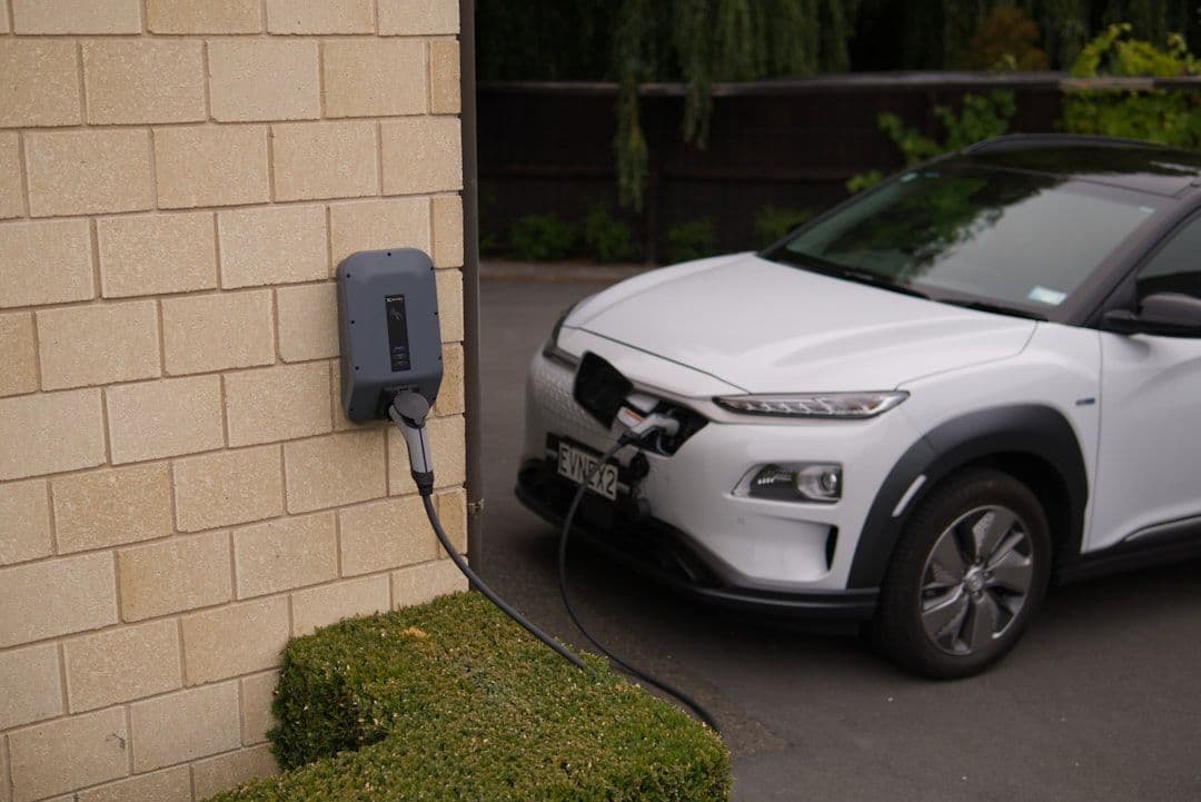 Subaru zwiększa sprzedaż elektryków w USA, lecz opóźnia największy model