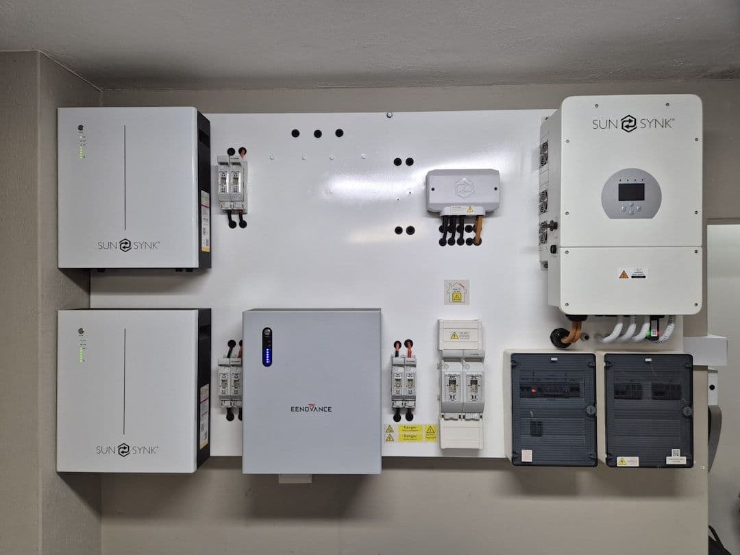 Magazyny energii i wirtualne elektrownie mają odciążyć amerykańską sieć