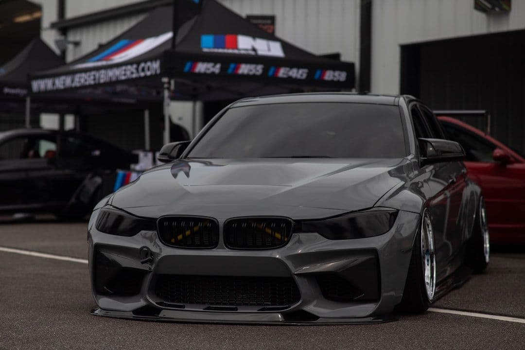 BMW M4 Competition xDrive przerobione na pickupa trafiło na aukcję
