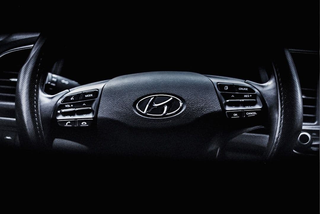 Hyundai Elantra Hybrid 2026: tak wygląda wnętrze wersji Limited