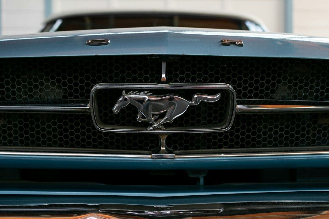 Ford Mustang SVT Cobra z przebiegiem 106 km licytowany za 105 tys. dolarów