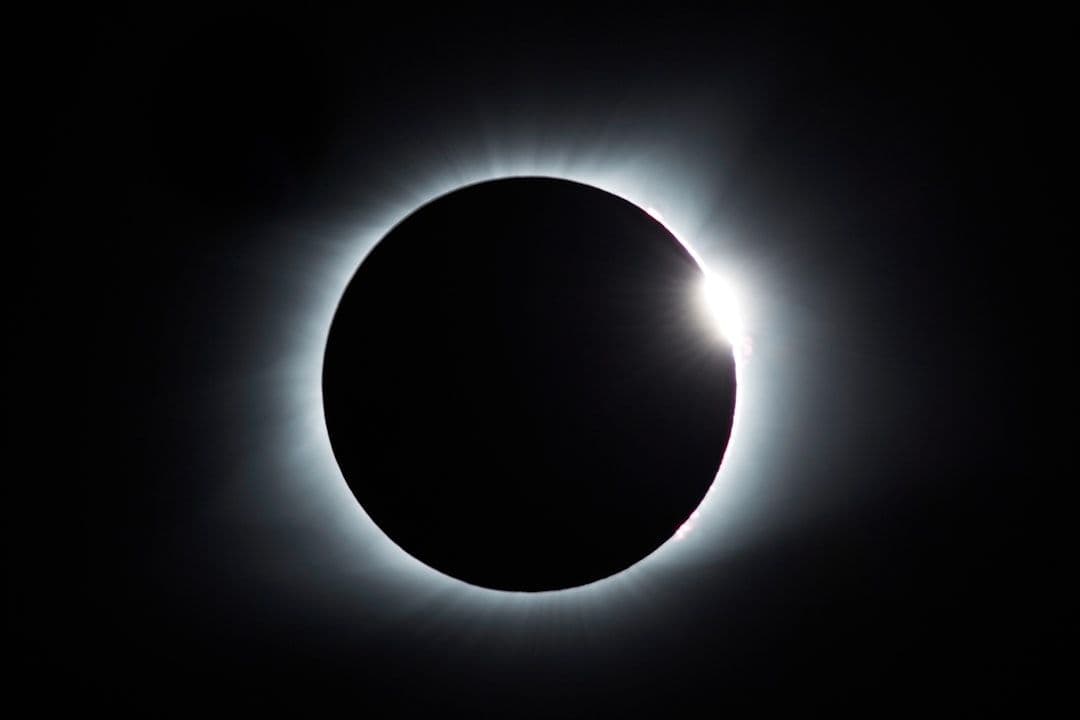 NASA pokaże sierpniowe całkowite zaćmienie Słońca