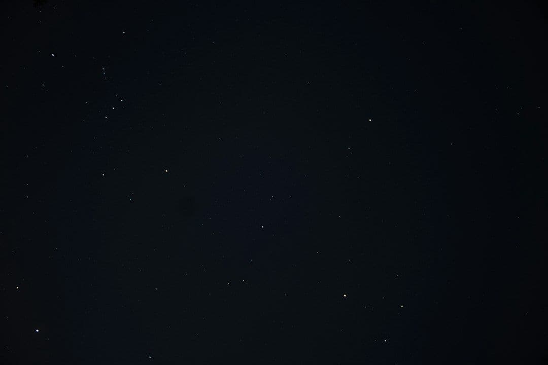 Światło zodiakalne nad Himalajami. NASA pokazuje fałszywy świt