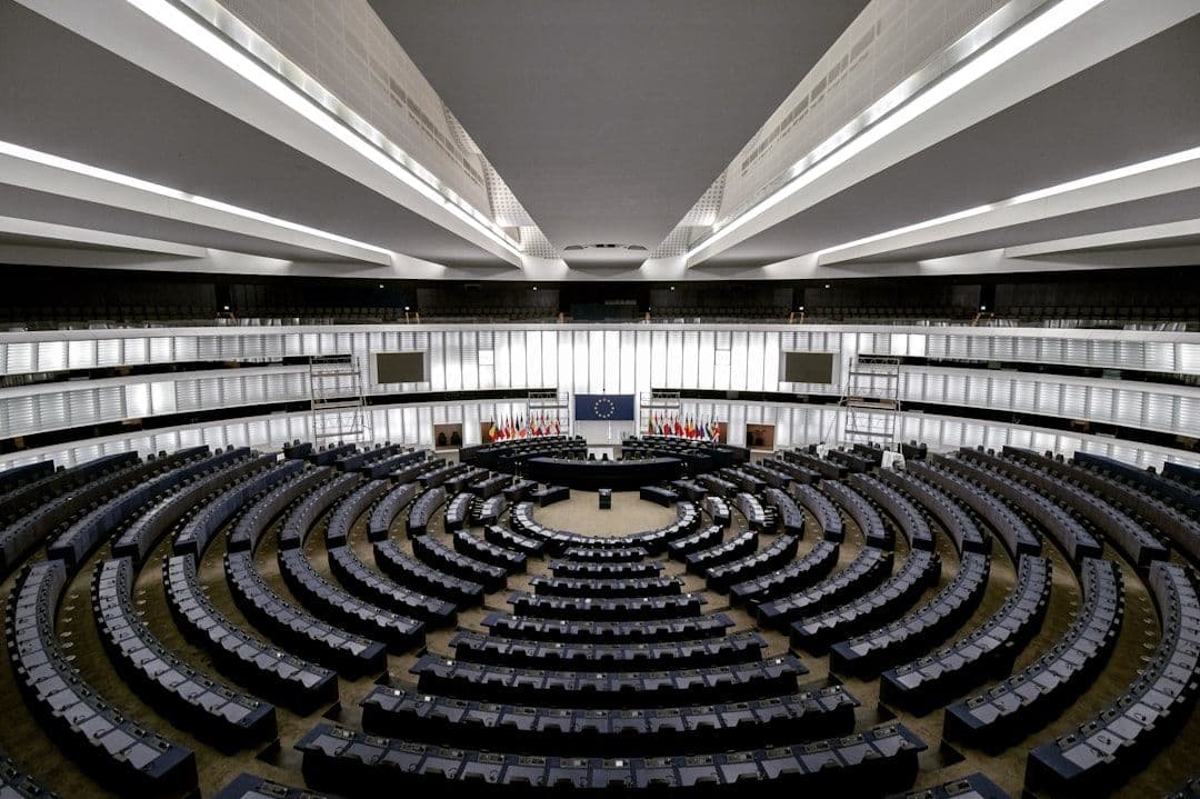 PiS uruchamia procedurę wobec 44 parlamentarzystów. W grę wchodzi wykluczenie