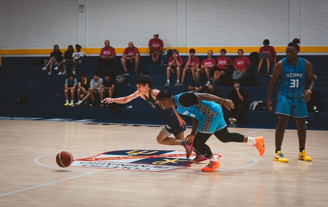 Mark Mitchell wybrał Kentucky, Wildcats awansowali w przedsezonowym rankingu