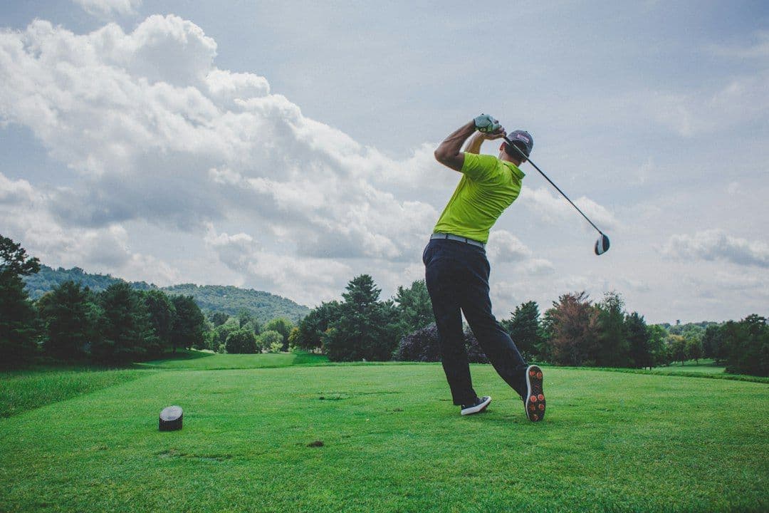 Jon Rahm rezygnuje z około 75 mln funtów, by odejść z LIV Golf