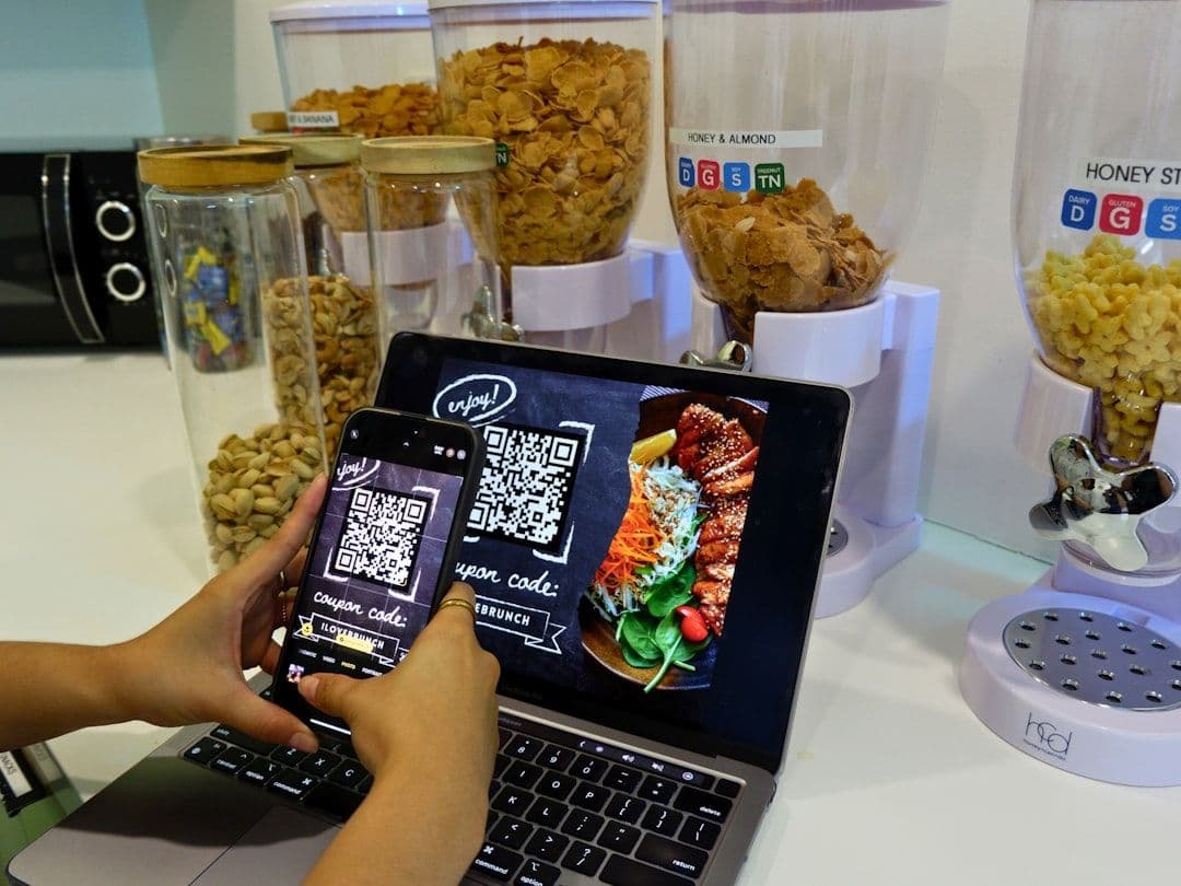 Alexa+ pozwala na rozmowne zamawianie jedzenia z Uber Eats i Grubhub