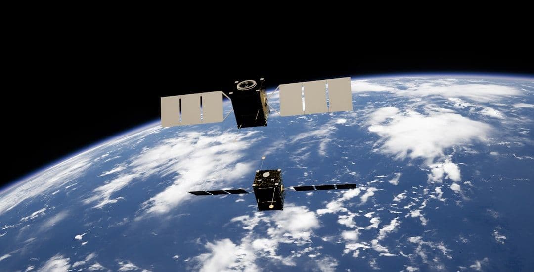 Google i SpaceX rozmawiają o stacjach danych na orbicie. Czy chmura przeniesie się w kosmos?