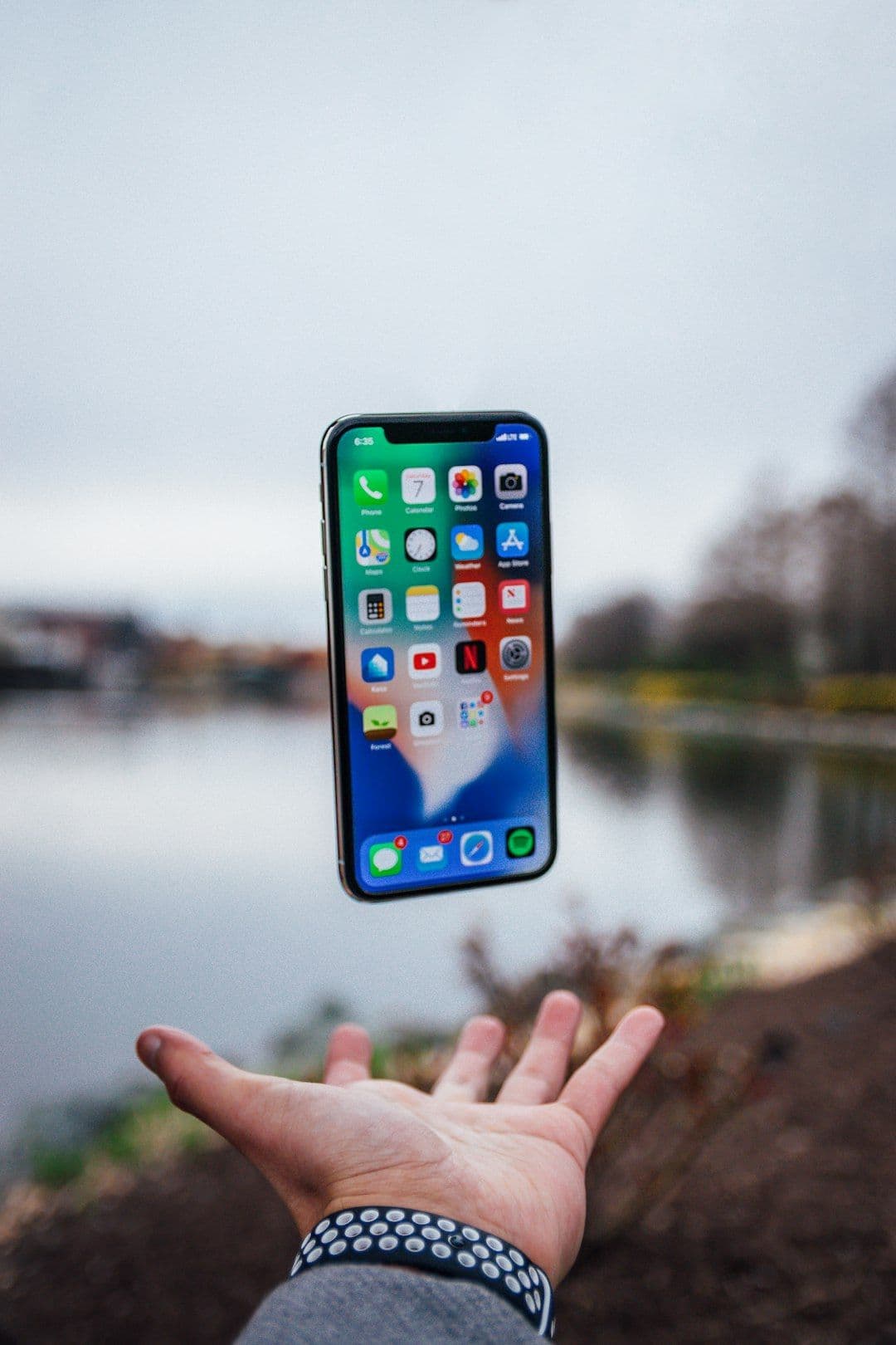iPhone 18 bez dużych zmian wizualnych. Apple postawi na moc A20