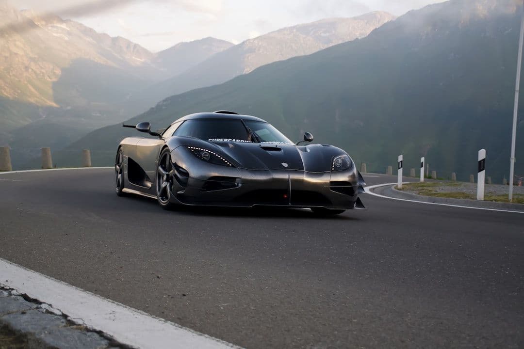 Koenigsegg CCGT1 ma dwa sposoby zmiany biegów i do 1600 KM