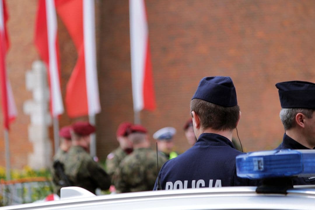 Szef MSWiA: 5‑letni zakaz wjazdu do Polski dla izraelskiego ministra