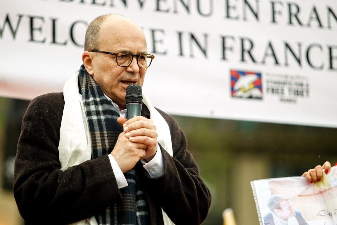 François Hollande wraca do gry przed wyborami prezydenckimi we Francji