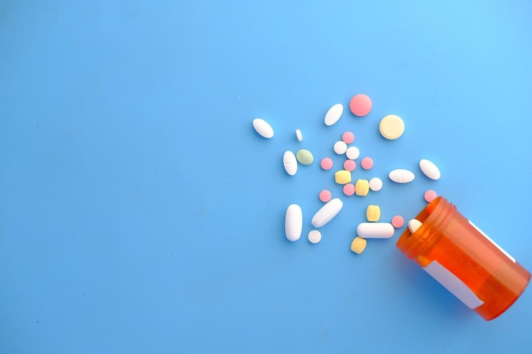 Cotygodniowa tabletka na HIV tak skuteczna jak codzienne leczenie, wyniki badania fazy 3